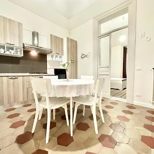 https://palazzo-la-zagara.sicilyhotelsitaly.net