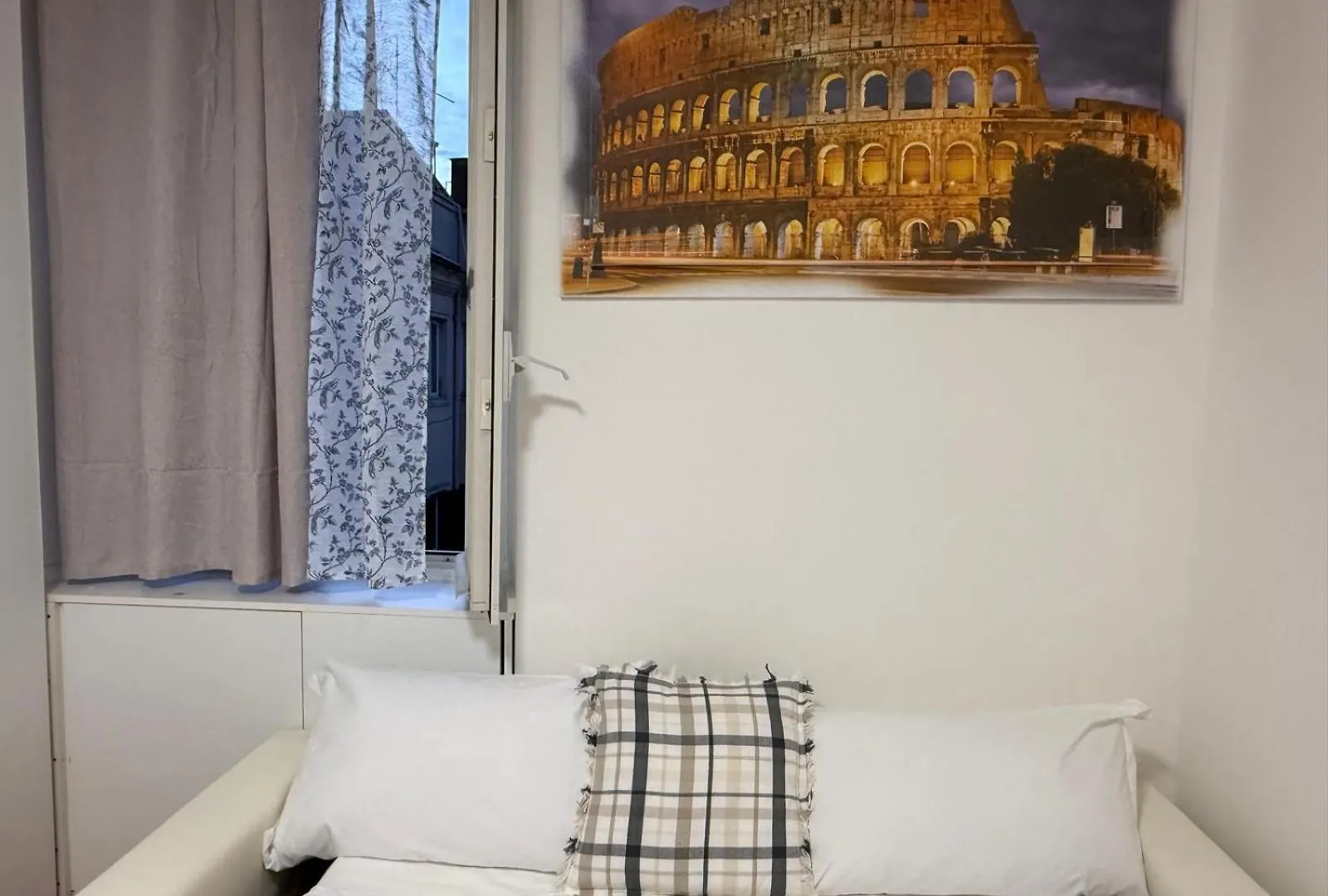 Sweety Rome Hotel